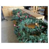 5 Christmas Wreathes, 3 30ï¿½, 2 19ï¿½
