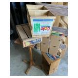 4 VTG Wood Fruit Boxes & 1 Wood Plant Stand