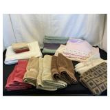 Textile Lot: Towels and Linens