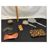 Lot: Vanity Items and Accessories