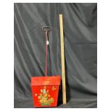 Vintage 1940 Red Floral Metal Dustpan