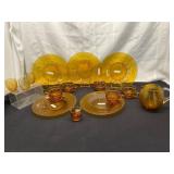 Amber Kings Crown Snack Set, 15 Pieces