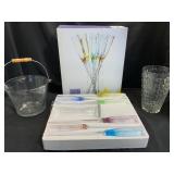 7-Piece Allegro Champagne Flute Set with Accessori