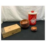 Kitchenware and Bowls