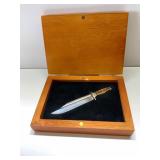 Windlass Pro Bowie Knife in Wooden Case