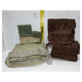 Linen Lot