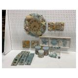 Seaside-Themed Decor Lot Including Clock
