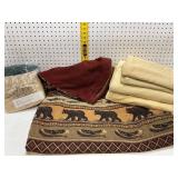 King-Sized Bear Motif Duvet Set