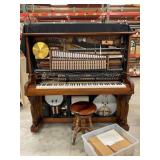Ornate Ragtime Meister Nickelodeon Player Piano