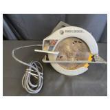 Black & Decker 7 1/4 in Circular Saw