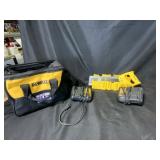 DEWALT BAG- 2 BASE CHARGERS