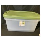 2- Sterilite Totes & Lids