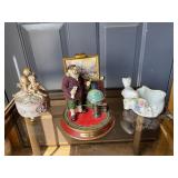 Thomas Kinkade Christmas Statue