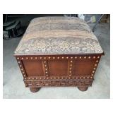 Traditional Storage Ottoman/Footstool
