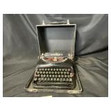 1930s Mobile Remington Rand Typewriter With