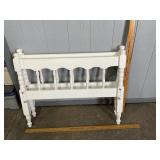 VTG twin white wooden spindle headboard