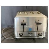 A Waring Commercial 4-slot Toaster