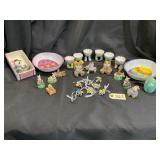 Assorted Easter Holiday Decor Lot