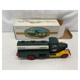 VTG 1982 ï¿½ The First Hess Truck ï¿½ Toy Tanker