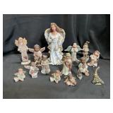 A Collection VTG "Sarahï¿½s Attic " Figurines.