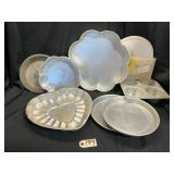 Assorted Wilton Specialty Cake Pans