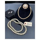 Vintage Pearl Jewelry Lot