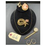 Vintage Monet Pin, Jewelry & Accessory