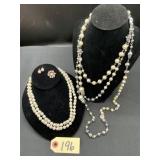 Pearl Jewelry Lot: Earrings & Necklaces