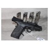 Smith & Wesson 22LR, 3.56'bbl five magazine