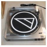 Audio Technica Stereo Turntable AT-LP60