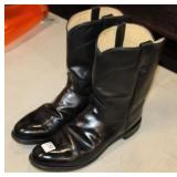 Pair of Justin Men's Classic Roper Western Boots