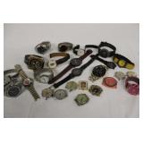 Approx 25 Wrist watches.