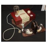 Adjustable night light, 2 duck bookends