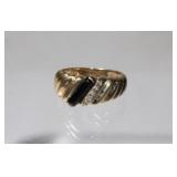 14kt Yellow Gold Ring with Untested Black Stone