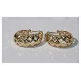 Pair of 14kt yellow gold lattice cut Earrings