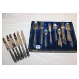 52pc Vintage Community Plate Flatware Set
