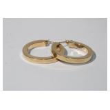 14kt yellow gold Hoop Earrings square cut
