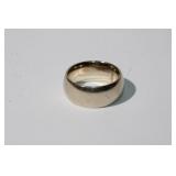 14kt yellow gold Brushed Ring Size 6