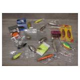 20 Total Pieces of Fishing Tackle alll new old