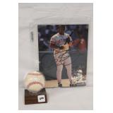 Cecil Fielder w/ picture and event card