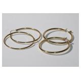 2 pairs of 14kt yellow gold Hoop Earrings 1.5' dia