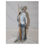 Llardo Porcelain Sculpture 'Don Quijote on Guard'
