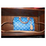 unauthenicated Louis Vuitton Style Blue & White