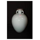 2 handle glass vases