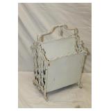 Vintage Metal Magazine Rack 18' x 12'