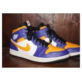 Unauthenicated Air Jordan 1 Style Mid 'Lakers'