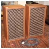 Pair of Vintage Realistic Speakers 60 watt