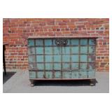 Antique Trunk with hudden drawer