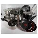 Assortment of Cookwares