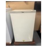 Haier 3.0 cu ft BC117LW Compact Refrigerator